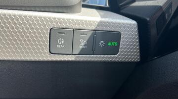 2025 Audi 1.0 TFSI 30 S line Sportback Euro 6 5-door (Green) - Image: 24