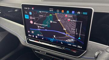 2025 Volkswagen ETSI MHEV R-Line DSG Euro 6 5-door (Grey) - Image: 22