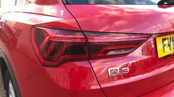 2019 Audi TFSI CoD 35 Sport S Tronic Euro 6 5-door (Red) - Image: 43