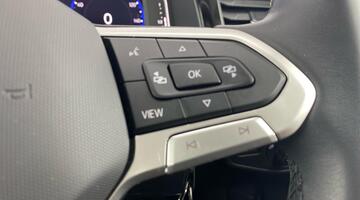 2022 Volkswagen 1.0 TSI Life Euro 6 5-door (Blue) - Image: 23