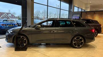 2025 CUPRA ETSI V2 DSG Euro 6 5-door (Grey) - Image: 2