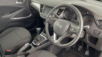 2019 Vauxhall Turbo ecoTEC GPF SE Euro 6 5-door (Grey) - Image: 6