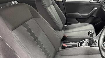 2024 Volkswagen TSI Life Euro 6 5-door (Grey) - Image: 10