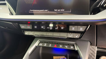 2025 Audi 2.0 TFSI Vorsprung Sportback S Tronic quattro Euro 6 5-door (Red) - Image: 27