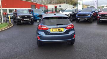 2019 Ford 1.0T EcoBoost Titanium Euro 6 5-door (Blue) - Image: 21