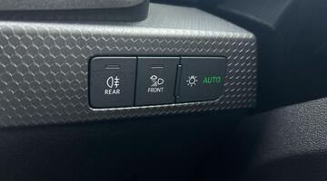 2026 Audi Sportback Sport 30 TFSI 116 PS S tronic (Silver) - Image: 23