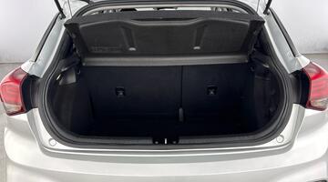 2020 Hyundai SE Launch Edition Euro 6 5-door (Grey) - Image: 27