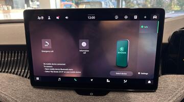 2025 Škoda 2.0 TDI SE Technology DSG Euro 6 5-door (Silver) - Image: 31