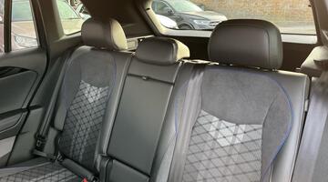 2025 Volkswagen ETSI MHEV R-Line DSG Euro 6 5-door (Grey) - Image: 8