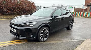 2025 CUPRA 2.0 TSI VZDSG 4-doorive Euro 6 5dr (Black) - Image: 10