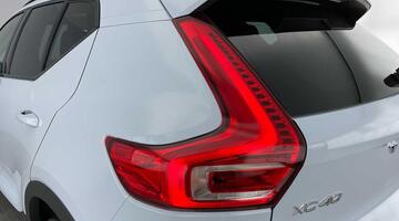 2024 Volvo 2.0 B3 MHEV Ultra Dark DCT Auto Euro 6 5-door (Blue) - Image: 33