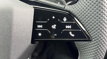 2025 Audi 2.0 TFSI S line Saloon S Tronic Euro 6 5-door (Black) - Image: 24