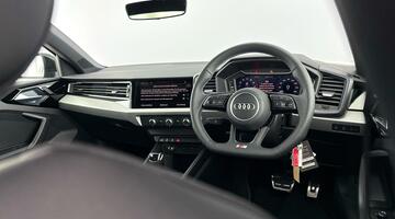 2025 Audi 1.0 TFSI 30 Black Edition Sportback S Tronic Euro 6 5-door (Blue) - Image: 27