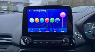 2022 Ford 1.0T EcoBoost Titanium Euro 6 5-door (White) - Image: 17