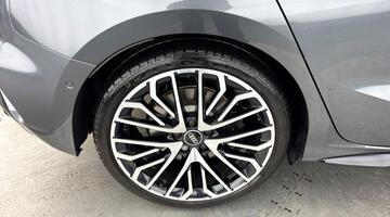 2025 Audi 2.0 TFSI Black Edition Sportback S Tronic quattro Euro 6 5-door (Grey) - Image: 17