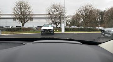 2025 Volvo 2.0 T8 18.8kWh Ultra Dark Auto 4WD Euro 6 5-door (Black) - Image: 83