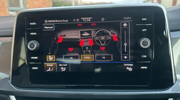 2024 Volkswagen TSI Style DSG Euro 6 5-door (White) - Image: 30