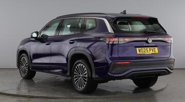 2025 Volkswagen ETSI MHEV Life DSG Euro 6 5-door (Purple) - Image: 3