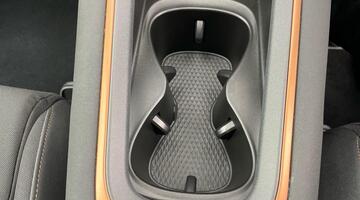 2022 CUPRA E-Boost 58kWh V2 Auto 5-door (Red) - Image: 16