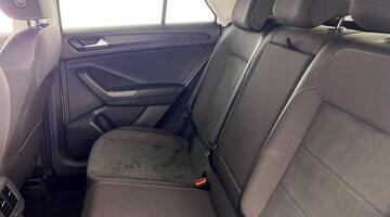 2022 Volkswagen 1.0 TSI Style Euro 6 5-door (White) - Image: 31