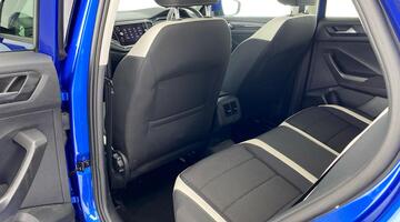 2019 Volkswagen TDI SEL Euro 6 5-door (Blue) - Image: 34