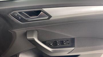 2022 Volkswagen TSI Life Euro 6 5-door (Grey) - Image: 20