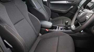 2024 Škoda 1.0 TSI SE Drive Euro 6 5-door (Black) - Image: 11