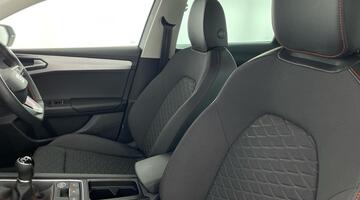 2025 SEAT TSI EVO FR Euro 6 5-door (White) - Image: 34