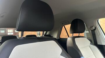 2024 Volkswagen TSI Style DSG Euro 6 5-door (White) - Image: 60