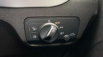 2019 Audi 2.0 TFSI 40 S line S Tronic quattro Euro 6 5-door (Grey) - Image: 24