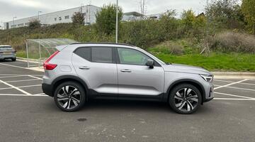 2025 Volvo 2.0 B4 MHEV Ultra Dark DCT Auto Euro 6 5-door (Silver) - Image: 4