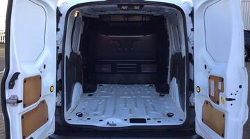 2021 Ford 200 EcoBlue Leader L1 Euro 6 5-door (White) - Image: 33