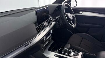 2023 Audi 2.0 TDI 40 S line S Tronic quattro Euro 6 5-door (Black) - Image: 2
