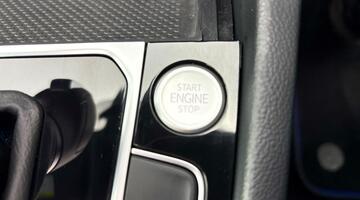 2025 Volkswagen 2.0 TSI R Fastback DSG 4Motion Euro 6 5-door (White) - Image: 16