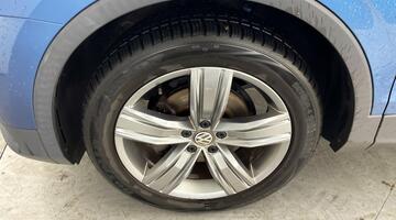 2018 Volkswagen 2.0 TDI SEL 4Motion Euro 6 5-door (Blue) - Image: 37