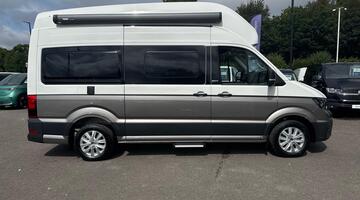 2025 Volkswagen 2.0 TDI 600 Auto Euro 6 4-door (Beige) - Image: 4