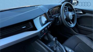 2025 Audi 1.0 TFSI 30 S line Sportback S Tronic Euro 6 5-door (Blue) - Image: 2