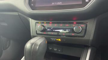 2019 SEAT 1.0 TSI FR DSG Euro 6 5-door (Grey) - Image: 25