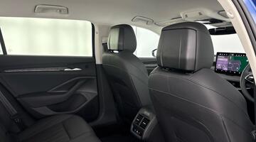 2025 Škoda TSI iV 25.7kWh SE L DSG Euro 6 5-door (Blue) - Image: 29