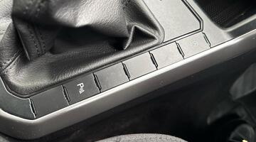 2025 Volkswagen 1.0 TSI Match Euro 6 5-door (Silver) - Image: 41