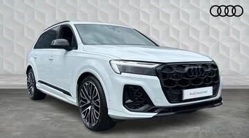 2025 Audi 4.0 TFSI V8 Black Edition Tiptronic quattro Euro 6 5-door (White) - Image: 1