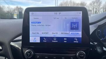 2023 Ford 1.0T EcoBoost MHEV Titanium X Euro 6 5-door (White) - Image: 9