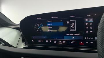 2025 Audi 2.0 TFSI S line S Tronic Euro 6 5-door (Blue) - Image: 17