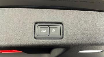 2025 Audi 2.0 TDI Edition 1 S Tronic quattro Euro 6 5-door (Grey) - Image: 36