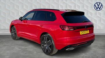 2025 Volkswagen 3.0 TDI V6 Black Edition Tiptronic 4Motion Euro 6 5-door (Red) - Image: 3