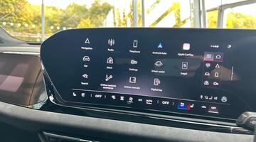 2025 Audi Edition 1 TFSI 367 PS S tronic (Blue) - Image: 7