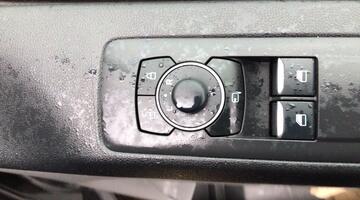 2025 Ford 2.0 320 EcoBlue Trail LH1 Euro 6 5-door (Grey) - Image: 23