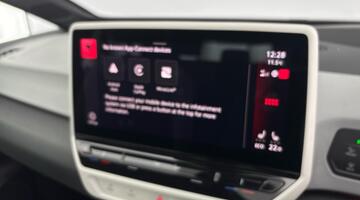 2021 Volkswagen Pro Performance 58kWh Tech Auto 5-door (Blue) - Image: 26