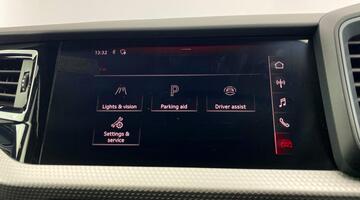 2020 Audi 1.0 TFSI 25 S line Sportback Euro 6 5-door (Black) - Image: 14