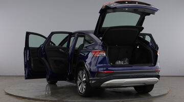 2025 Audi 40 Sport Sportback Auto 5-door 63kWh (Blue) - Image: 11